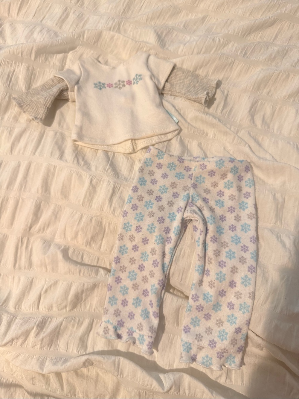 American Girl Doll Snuggly snow PJs no shoes
